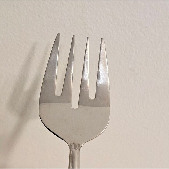 Pottery Barn Long Green Bead salad serving fork  - Picture 5 of 8